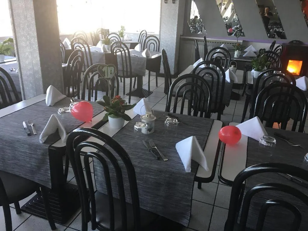 Albergo Ristorante Pizzeria Bellavista Carenno Otel